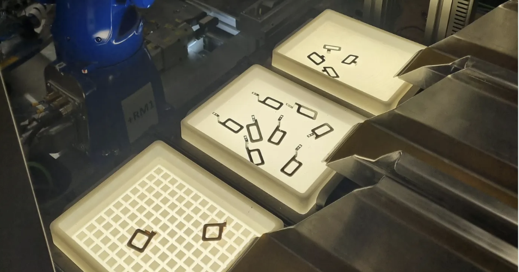 Electronics Flex Feeding